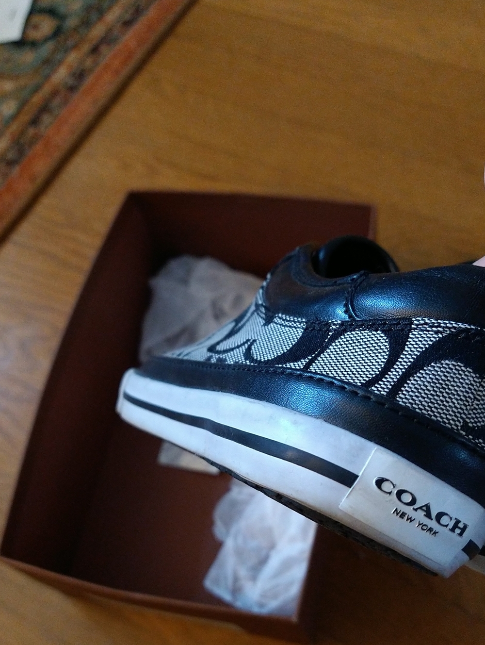 Coach Signature Slip-On Sneakers in Black & Beige -size 6.5 Excellent Condition - Picture 9 of 16
